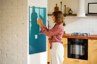 Magnetisk rittavla med geometrisk abstraktion