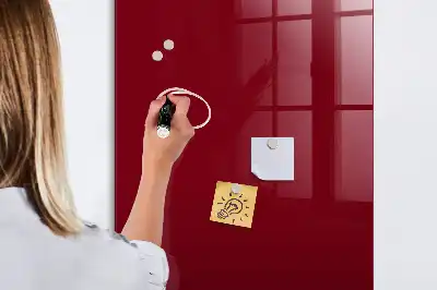 Magnetisk skrivtavla i vinröd färg