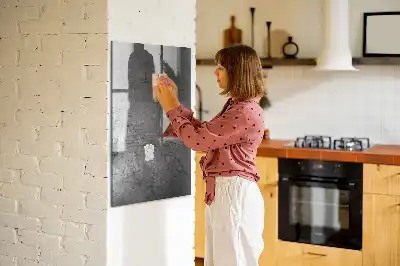 Magnetisk rittavla i utförande av repad metall