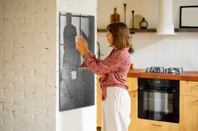 Magnetisk rittavla i utförande av repad metall