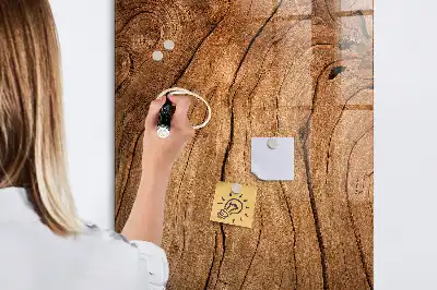 Magnetisk skrivtavla i utförande av gammalt trä