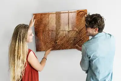 Magnetisk tavla med penna motiv av gammal trädstam