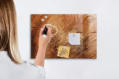 Magnetisk tavla med penna motiv av gammal trädstam