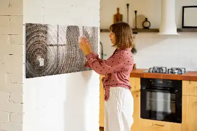 Magnetisk tavla med penna i design som en trädstam