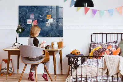 Magnetisk rittavla i elegant marmorutförande