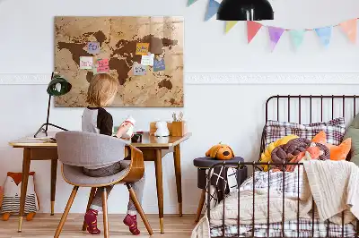 Magnetisk rittavla med motiv av en vintage världskarta