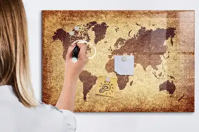 Magnetisk tavla med motiv av en gammal världskarta och inkluderad penna