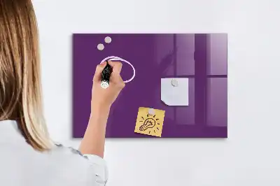 Magnetisk tavla med penna i färgen lila