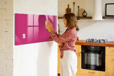 Magnetisk rittavla i intensivt rosa färg