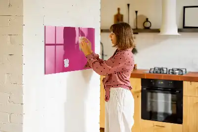 Magnetisk rittavla i intensivt rosa färg