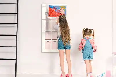 Födelsedagskalender magnetisk att rita på