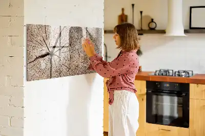 Magnetisk rittavla gammal trädstam
