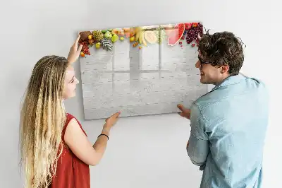 Magnetisk tavla med penna motiv med frukt på bordet