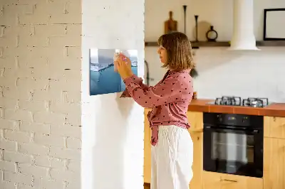 Magnetisk tavla med penna vattendetalj