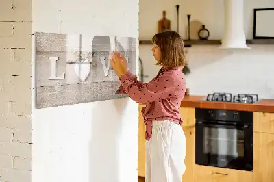 Magnetisk tavla med penna med kärlekstext