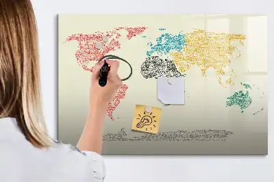 Magnetisk rittavla med motiv av en världskarta av bokstäver