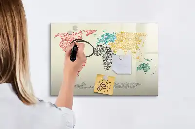 Magnetisk rittavla med motiv av en världskarta av bokstäver