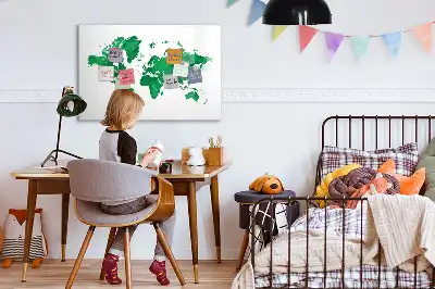 Magnetisk rittavla med motiv av en grön världskarta