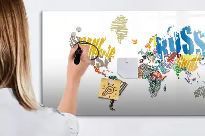 Världskarta av text magnetisk tavla inklusive penna