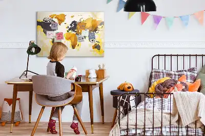 Magnetisk rittavla med motiv av en världskarta