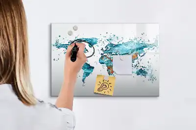 Magnetisk rittavla med motiv av en världskarta i akvarellstil