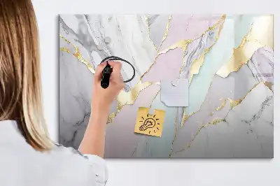 Magnetisk tavla med penna i marmormönster