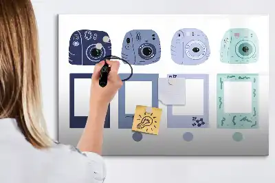 Magnetisk tavla med penna polaroidramar