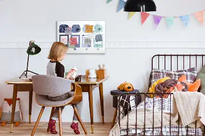 Magnetisk tavla med penna polaroidramar