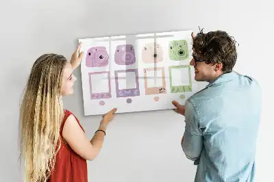Magnetisk rittavla i form av ett kameraset