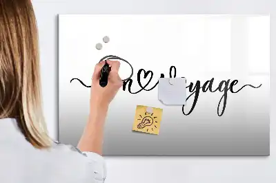 Magnetisk tavla med penna med texten Trevlig resa