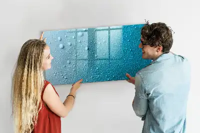 Magnetisk tavla med penna vattendroppar