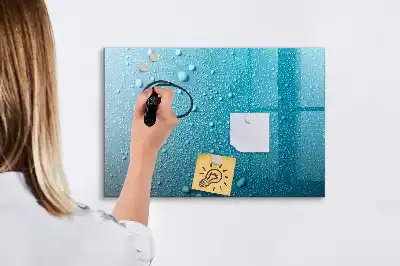 Magnetisk tavla med penna vattendroppar