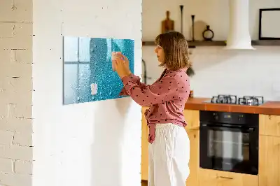 Magnetisk tavla med penna vattendroppar