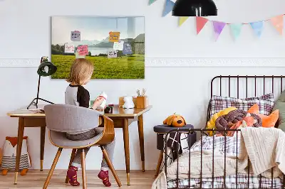 Magnetisk tavla med penna berg och slätt
