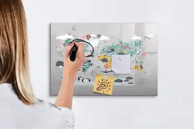 Magnetisk tavla med tecknad karta och penna