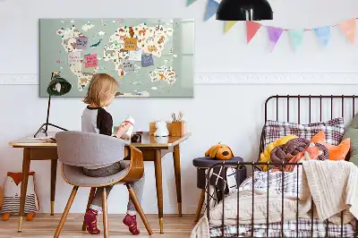 Magnetisk rittavla med motiv av världskarta och djur