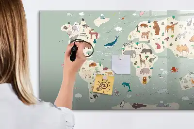 Magnetisk rittavla med motiv av världskarta och djur