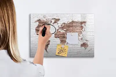 Magnetisk rittavla med motiv av världskarta och tegel