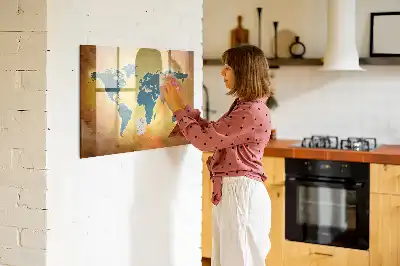 Magnetisk tavla motiv med gammal världskarta och penna