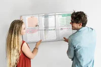 Magnetisk rittavla med färgglada anteckningar