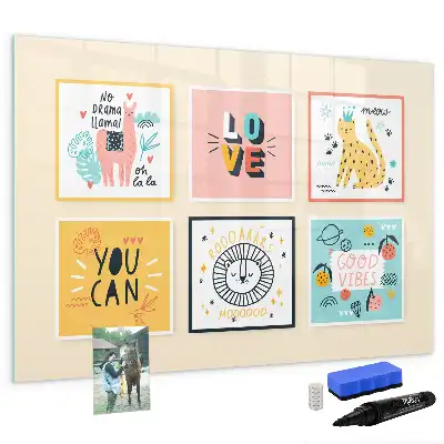 Magnetisk tavla med penna med motiverande citat