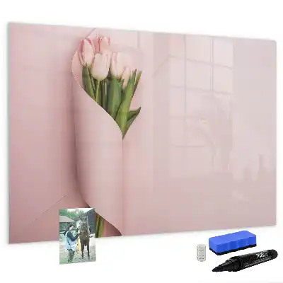 Magnetisk tavla med penna och motiv av blombukett