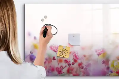 Magnetisk rittavla med motiv av ängsblommor