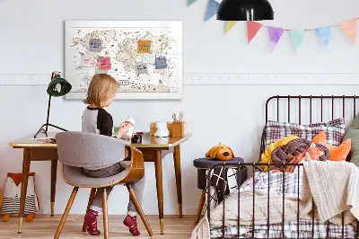 Magnetisk tavla med vintage världskarta och penna