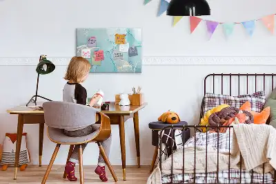 Magnetisk rittavla med dekorativt marmormönster