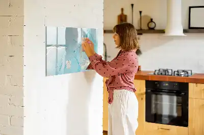 Magnetisk rittavla med dekorativt marmormönster