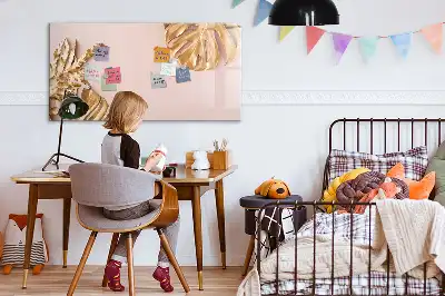 Magnetisk rittavla med motiv av gyllene tropiska blad