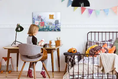 Magnetisk rittavla fjäril på ängen