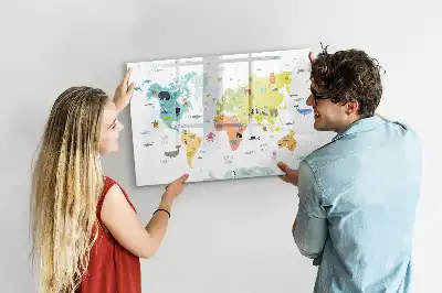 Magnetisk tavla med djurmotiv världskarta inklusive penna