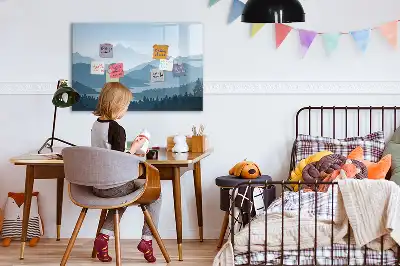 Magnetisk tavla med penna och motiv av bergslandskap